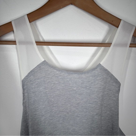 Nike Breathe Dry Racerback Tank Top Medium Grey Ivory - Picture 3 of 9